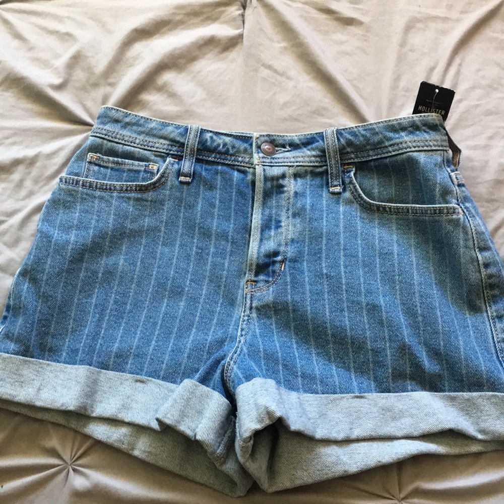 Ultra high rise shorts